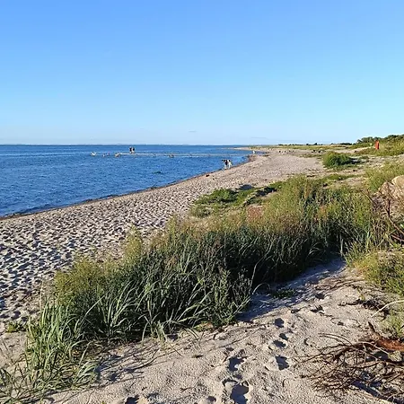 Scenic Retreat With Fishing - By Traum Feriehus