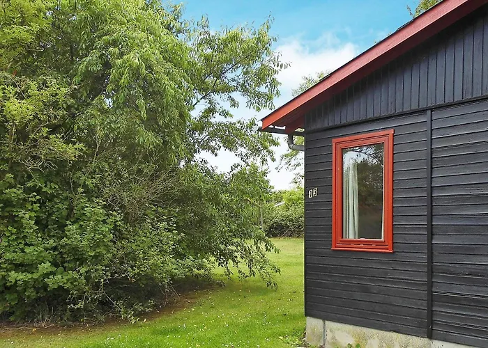 Scenic Retreat With Fishing - By Traum بيت للعطل