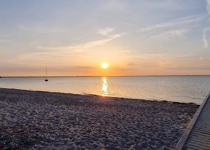 Scenic Retreat With Fishing - By Traum * نُوابورغ